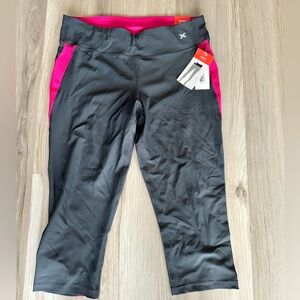NWT Xersion Gray and Pink Capris L